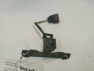 2016-2020 INFINITI QX60 Grille Mount Front View Video Camera (Used OEM)