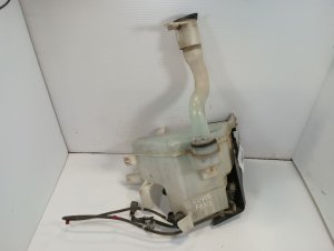 2003-2009 Lexus GX470 Washer Fluid Reservoir with Pumps and Level Sensor Port (Used OEM)