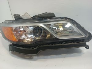 2013-2015 Acura RDX Halogen Headlight Assembly - Right (Passenger) (Used OEM)