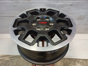 2024 Toyota Land Cruiser Black 18-Inch TRD Alloy Wheel (Used OEM)