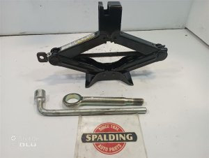 2010-2014 Subaru Outback Scissor Jack (Used OEM)