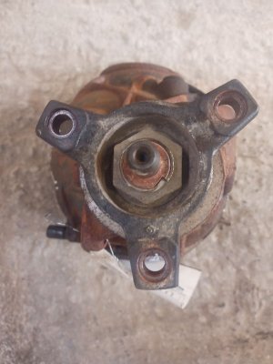 2011-2014 Dodge Charger Rear Differential Carrier Assembly 3.06 Ratio (Used OEM)