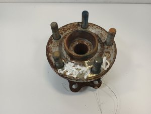 2005-2009 Subaru Outback Hub Assembly (Used OEM)