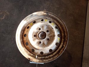 1982-1988 Toyota Pickup Wheel (Used OEM)