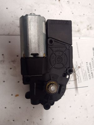 2011-2023 Dodge Durango Sunroof Motor (Used OEM)