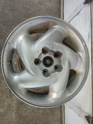 1992-1993 Subaru SVX Wheel - Right (Passenger) (Used OEM)