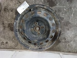 2012-2019 Toyota Yaris Black 15x5.5 Steel Wheel (Used OEM)