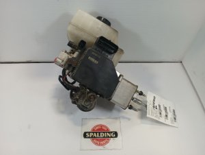 2013 INFINITI QX56 Brake Master Cylinder with ABS Control Module (Used OEM)