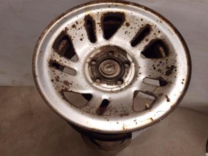 1999 Ford Ranger Silver 15x6 5-Spoke Silver Steel Wheel (Used OEM)