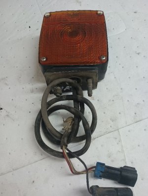 1999-2009 Ford F650 Dual-Face Fender Signal Light - Left (Driver) (Used OEM)