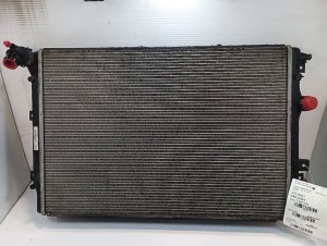 2009-2018 Volkswagen Tiguan Radiator Assembly (Used OEM)