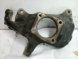  Chevrolet Silverado 2500 Front Steering Knuckle - Left (Driver) (Used OEM)