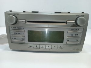 2010-2011 Toyota Camry Radio Receiver Assembly (Used OEM)
