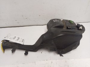 2007-2010 Jeep Commander Washer Fluid Reservoir Assembly with Pump and Sensor (Used OEM)