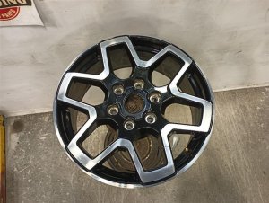 2021-2025 Ford Bronco 18-Inch 6 Double Spoke Machined Black Alloy Wheel (Used OEM)