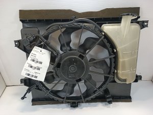 2014-2019 Kia Soul A/C Condenser Fan Motor Assembly with Coolant Reservoir (Used OEM)