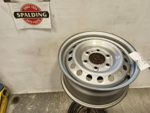 2024-2025 Ford Ranger Silver 16x7 Silver Steel Wheel (Used OEM)