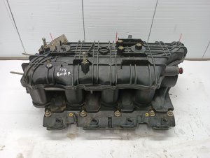 2007-2008 GMC Sierra 2500 HD Engine Intake Manifold (Used OEM)
