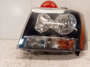 2007-2013 Chevrolet Suburban 2500 Headlight Assembly - Left (Driver) (Used OEM)