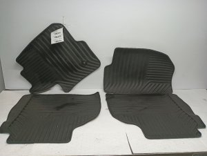 2019-2026 Chevrolet Silverado 1500 Black All-Weather Rubber Floor Mat Set with Z71 Logo (Used OEM)
