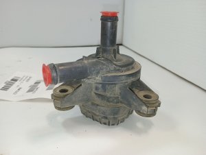 2013-2016 Toyota Highlander Electric Inverter Water Pump (Used OEM)