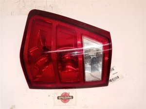 2005-2006 Jeep Grand Cherokee Tail Light - Right (Passenger) (Used OEM)