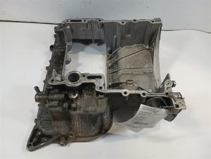2014-2016 Audi A8 Quattro Upper Engine Oil Pan (Used OEM)