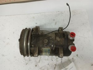 1989-1991 Chevrolet R3500 A/C Compressor (Used OEM)