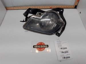 2002-2006 Chevrolet Avalanche 1500 Fog Light - Right (Passenger) (Used OEM)