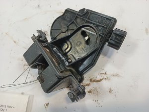 2013-2018 Toyota RAV4 Tailgate Door Lock Key (Used OEM)
