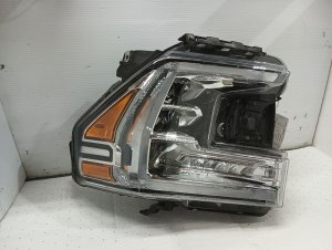 2019-2022 GMC Sierra 1500 Headlight Assembly - Left (Driver) (Used OEM)