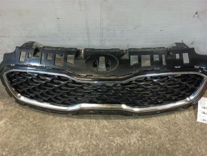 2020-2022 Kia Sportage Black Upper Grille (Used OEM)