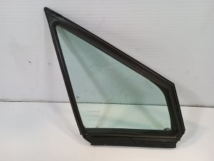 2015-2019 Subaru Outback Door Vent Glass - Front, Right (Passenger) (Used OEM)