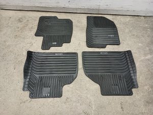 2019-2024 GMC Sierra 1500 Black Carpet Floor Mat Set (Used OEM)