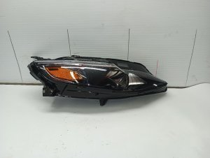 2019-2025 Chevrolet Malibu Halogen Headlight Assembly - Right (Passenger) (Used OEM)