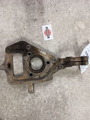 1998-2001 Mercury Mountaineer Front Steering Knuckle - Left (Driver) (Used OEM)