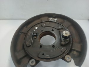 2006-2014 Subaru Tribeca Stub Axle - Left (Driver) (Used OEM)