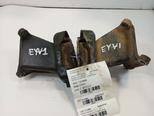 1989-1995 Toyota 4Runner Engine Mount (Used OEM)