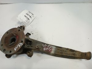 2011-2018 Volkswagen Touareg Front Steering Knuckle with Wheel Hub - Right (Passenger) (Used OEM)