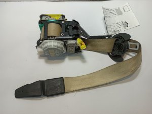 2011-2014 Volkswagen Touareg Silver Seat Belt Assembly - Front, Left (Driver) (Used OEM)