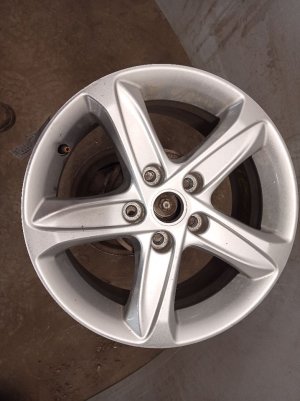 2018-2025 Chevrolet Malibu 16x7 5-Spoke Silver Painted Alloy Wheel (Used OEM)