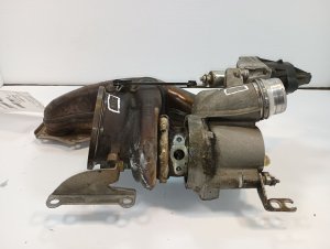 2016-2018 BMW X5 Turbocharger with Exhaust Manifold (Used OEM)