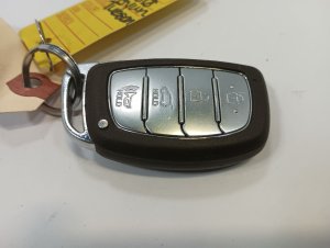 2015-2018 Hyundai Tucson 4-Button Smart Keyless Entry Transmitter Fob (Used OEM)