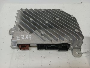 2023-2026 GMC Canyon Radio Audio Display Screen with Temperature Controls (Used OEM)