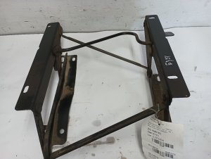1987-1995 Jeep Wrangler Seat Track Bracket - Right (Passenger) (Used OEM)
