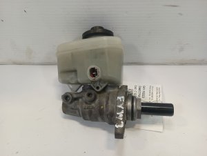 2007-2008 Toyota Tacoma Brake Master Cylinder and ABS Solenoid Assembly (Used OEM)