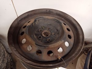 2003-2008 Pontiac Vibe Black Wheel (Used OEM)