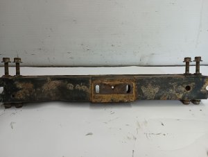 2002-2006 Chevrolet Avalanche 1500 Transmission Mount (Used OEM)
