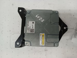 2023-2024 GMC Canyon 110V AC Power Inverter Module (Used OEM)