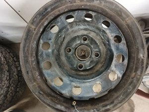1993-2002 Saturn SL Black 15x6 4-Lug Steel Wheel (Used OEM)